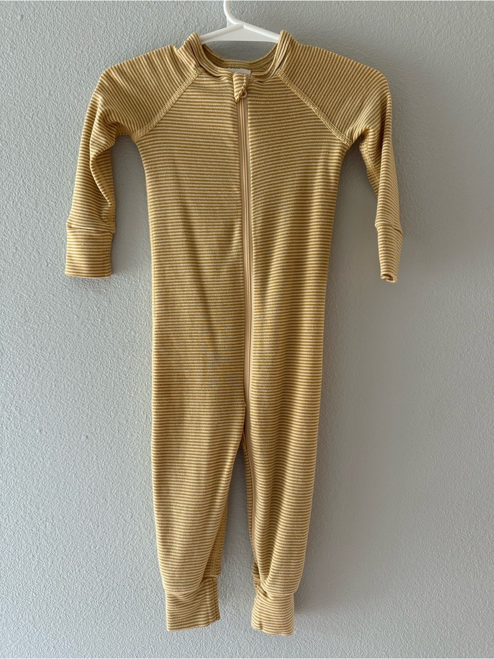 Hanna Andersson Yellow Striped Stretchy Zippy 6-12 month